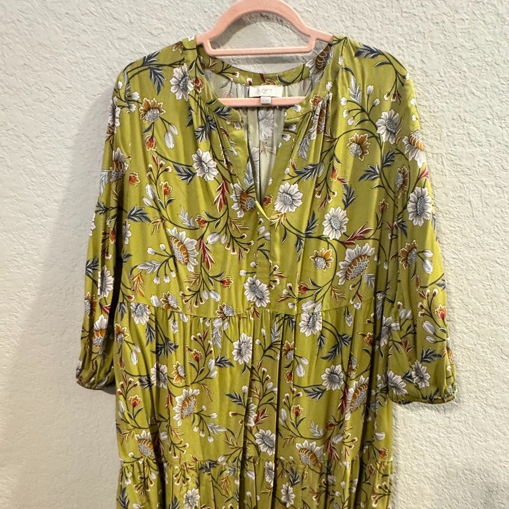 Green Floral Loft Dress Size Medium